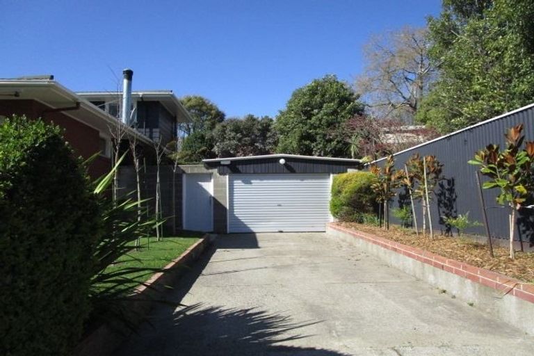 Photo of property in 100 Palatine Terrace, Saint Martins, Christchurch, 8022