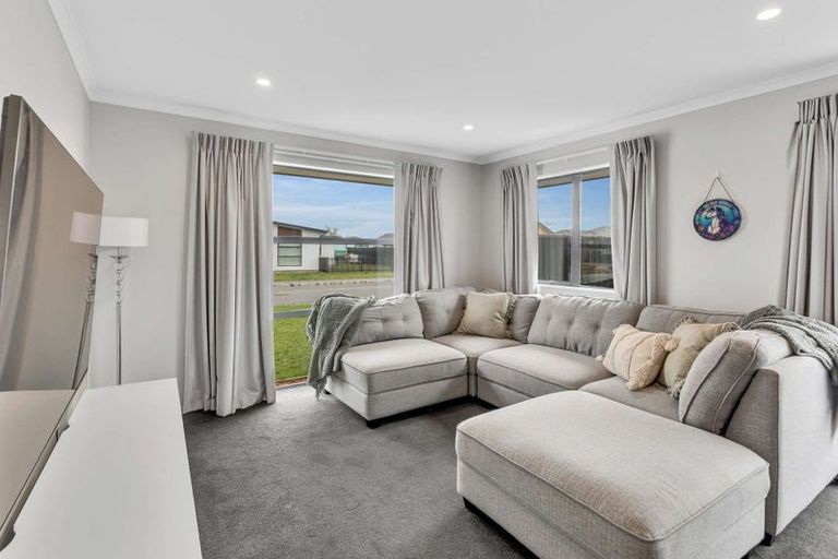 Photo of property in 14 Paroto Street, Kaiapoi, 7630