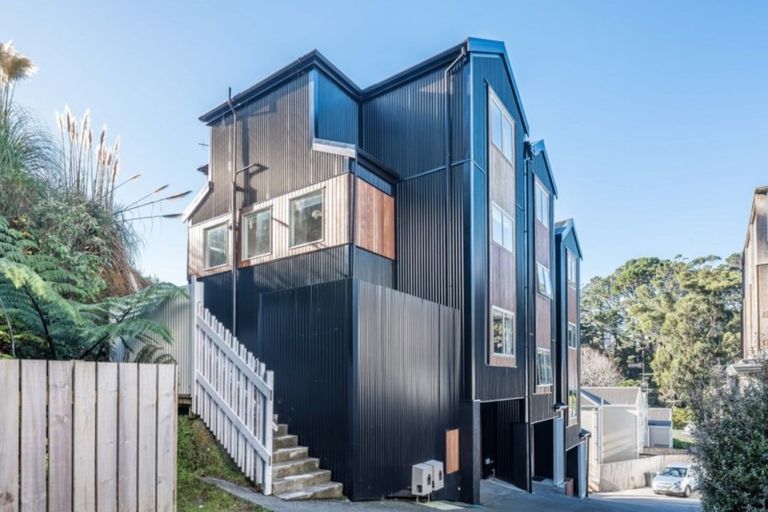 Photo of property in 4/14c Glenmore Street, Thorndon, Wellington, 6011