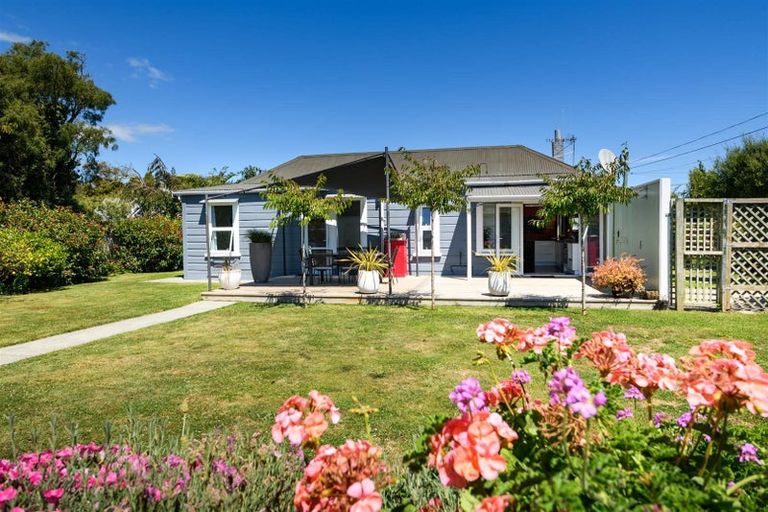 Photo of property in 30 Signal Street, Marton, 4710