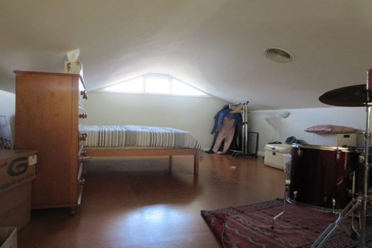 Photo of property in 48 Ferry Street, Seatoun, Wellington, 6022