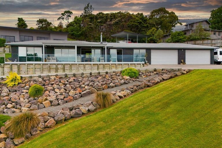 Photo of property in 2886 Long Bay Road, Wyuna Bay, Coromandel, 3581