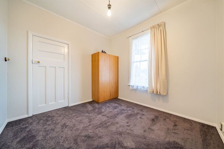 Photo of property in 2 Phar Lap Grove, Trentham, Upper Hutt, 5018