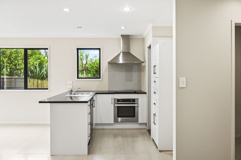 Photo of property in 53 Maylee Crescent, Gulf Harbour, Whangaparaoa, 0930