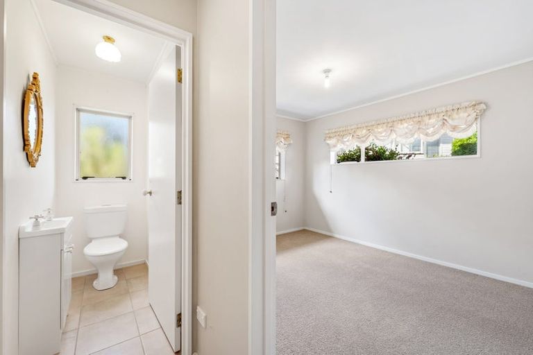 Photo of property in 14 Palmgreen Court, Stanmore Bay, Whangaparaoa, 0932