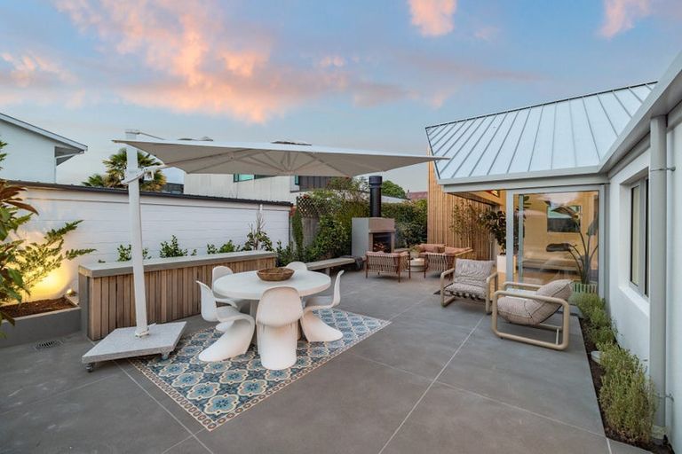 Photo of property in 93 Rugby Street, Merivale, Christchurch, 8014