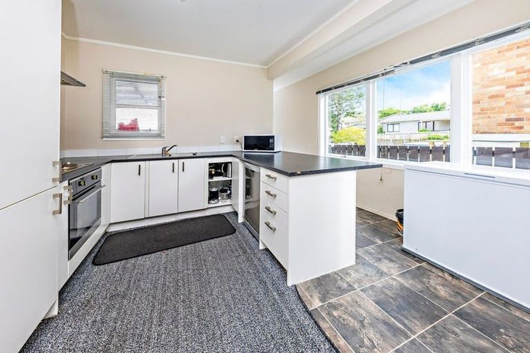 Photo of property in 1/72 Weymouth Road, Manurewa, Auckland, 2102