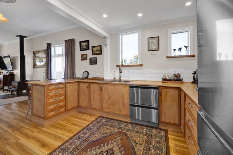 Photo of property in 13 Egmont Street, Kaponga, Hawera, 4679