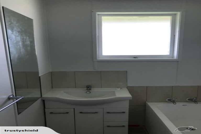 Photo of property in 28 Harania Avenue, Favona, Auckland, 2024