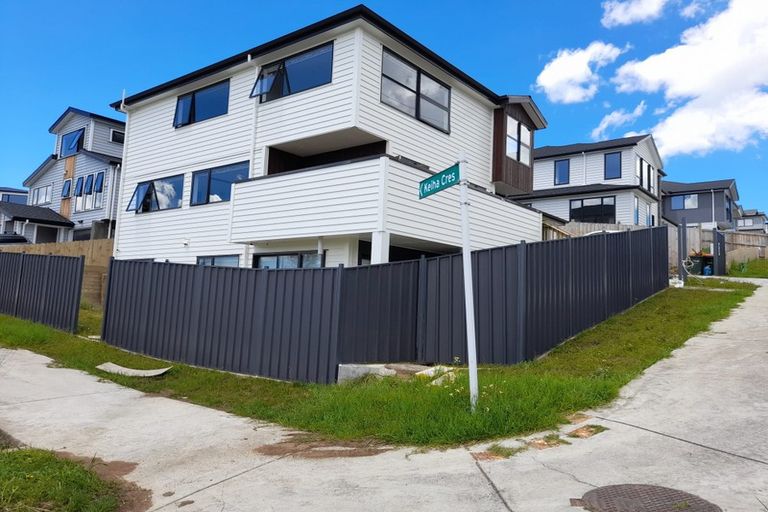 Photo of property in 23 Mcwhirters Farm Lane, Massey, Auckland, 0614