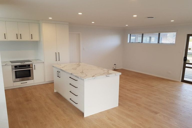 Photo of property in 26a Milton Street, Roslyn, Palmerston North, 4414