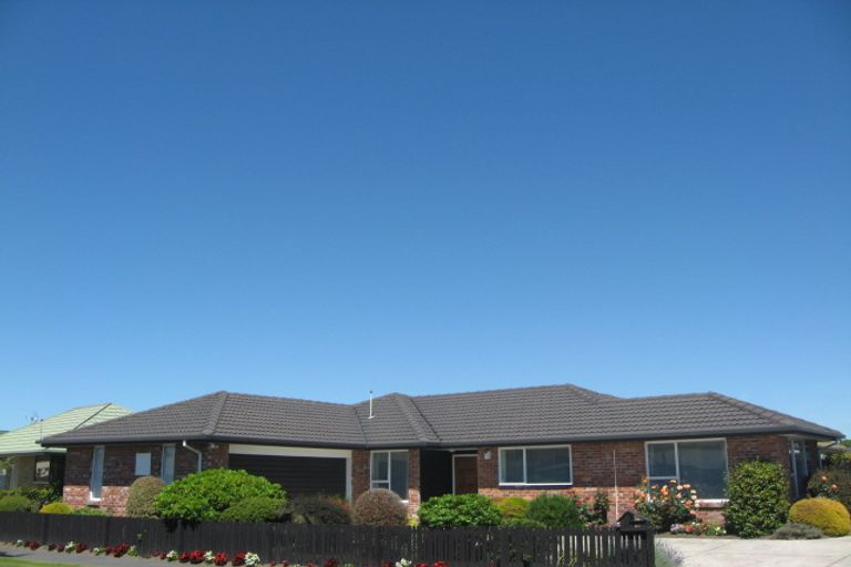 Photo of property in 50 Kintyre Drive, Broomfield, Christchurch, 8042