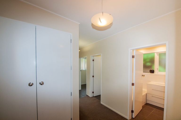 Photo of property in 3 Silverbirch Grove, Churton Park, Wellington, 6037