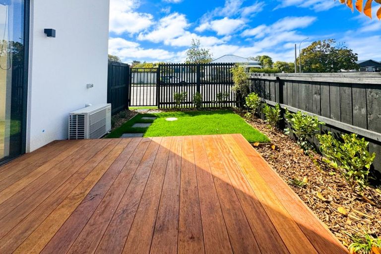 Photo of property in 6/10 Surrey Street, Linwood, Christchurch, 8062