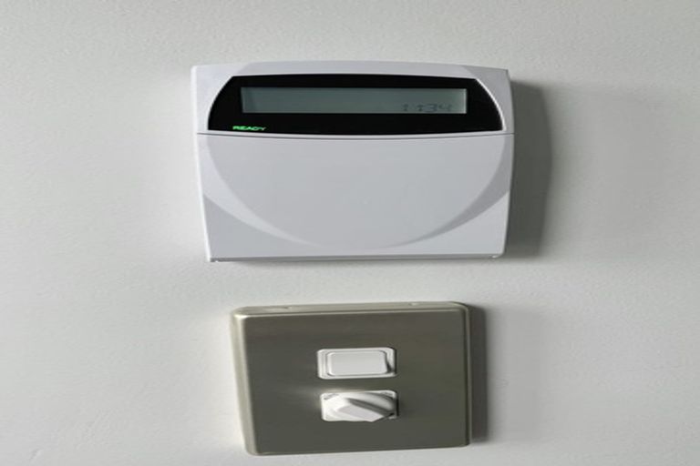 Photo of property in 6a Kirk Street, Waiuku, 2123