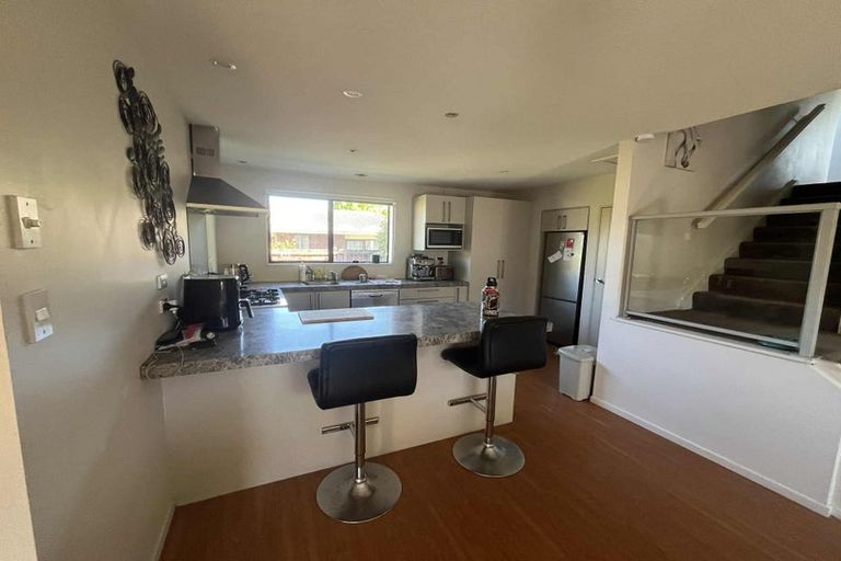 Photo of property in 60 Dunbarton Street, Redwood, Christchurch, 8051