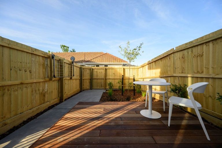 Photo of property in 4/17 Highsted Road, Bishopdale, Christchurch, 8053