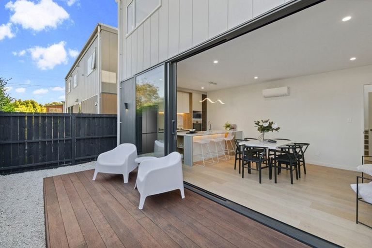 Photo of property in 361b Beach Road, Campbells Bay, Auckland, 0630