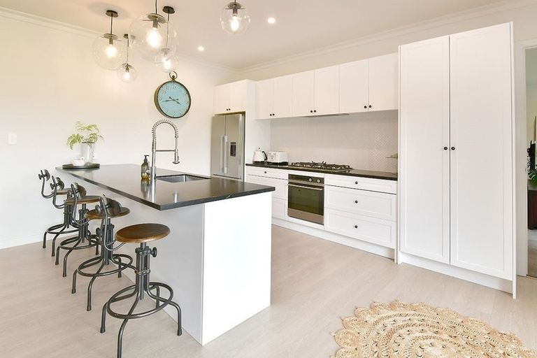 Photo of property in 100 Durey Road, Dairy Flat, Albany, 0792