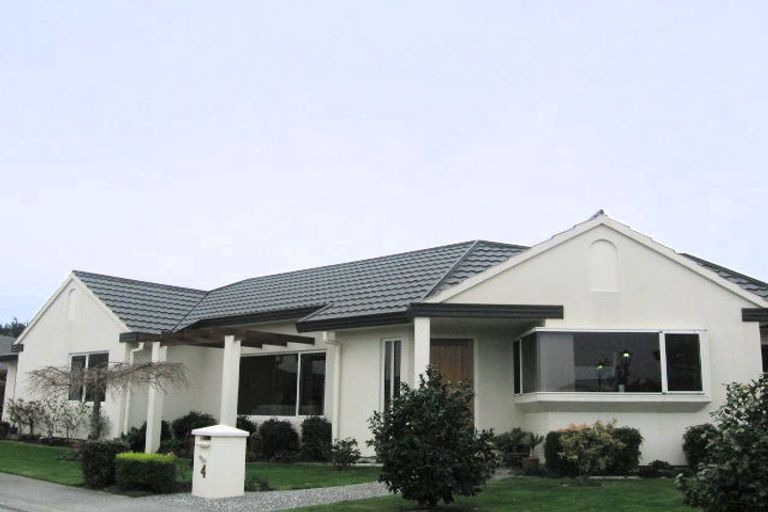 Photo of property in 4 Palace Court, Taradale, Napier, 4112