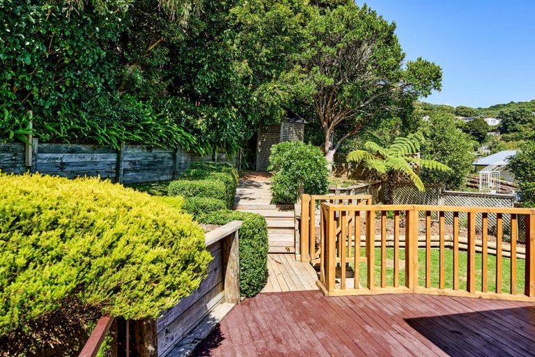 Photo of property in 16 Transom Close, Whitby, Porirua, 5024