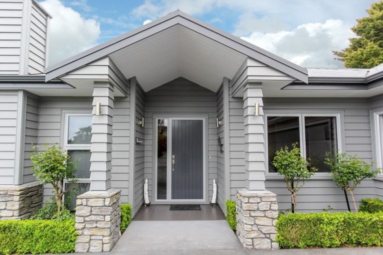 Photo of property in 70c Karamea Street, Whalers Gate, New Plymouth, 4310