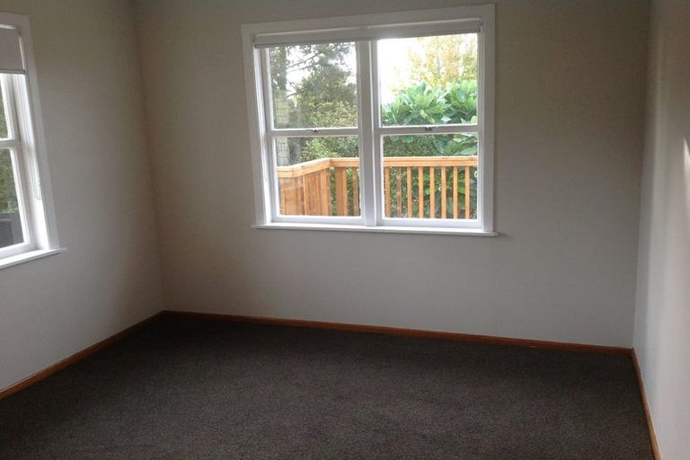 Photo of property in 89 Verbena Road, Birkdale, Auckland, 0626