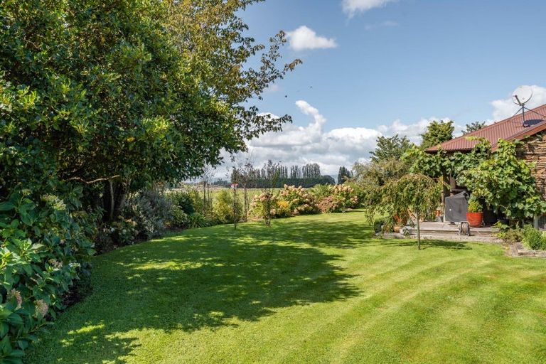 Photo of property in 39 Reading Street, Greytown, 5712