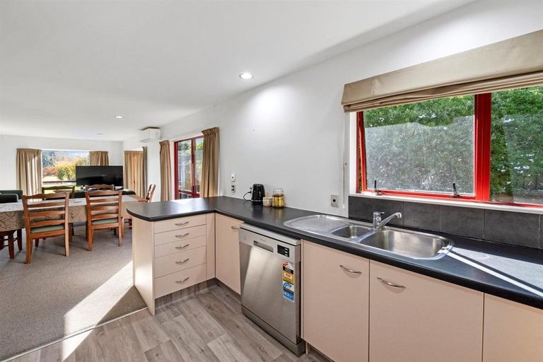 Photo of property in 8 Katherine Place, Bellevue, Tauranga, 3110