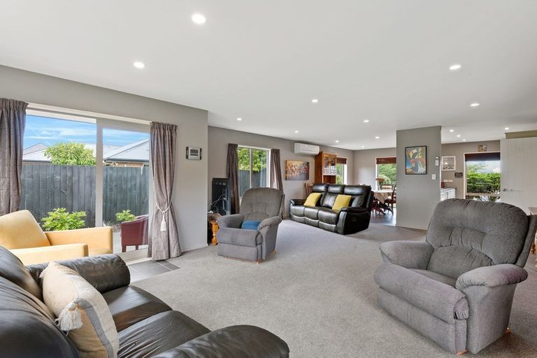 Photo of property in 5 Matisse Close, Rolleston, 7614