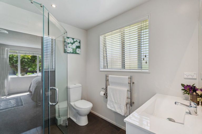 Photo of property in 50 Kelliher Drive, Wanaka, 9305