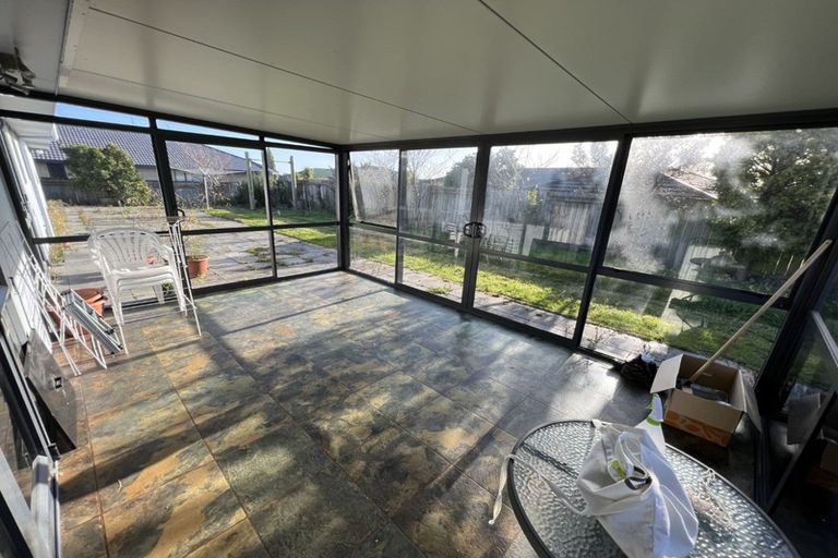 Photo of property in 33 Logan Way, Kelvin Grove, Palmerston North, 4414