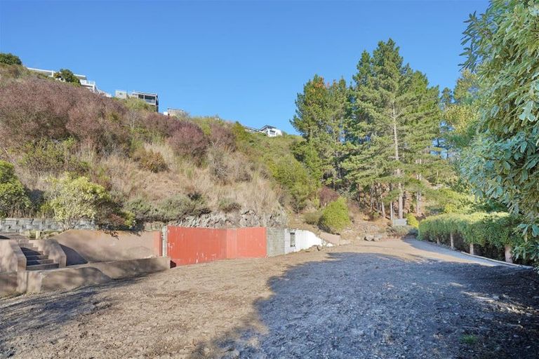 Photo of property in 8 Virginia Lane, Mount Pleasant, Christchurch, 8081