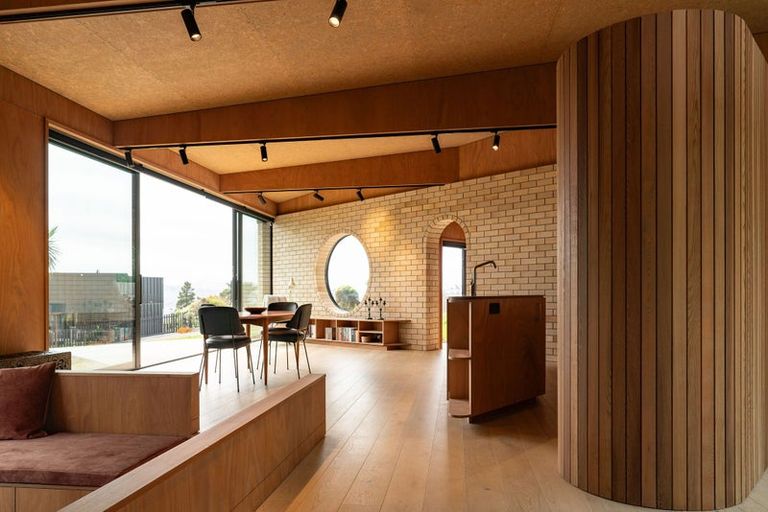 Photo of property in 109b Cliffs Road, Saint Clair, Dunedin, 9012