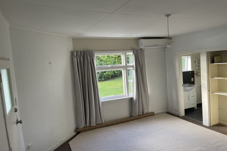 Photo of property in 48 Burgess Road, Johnsonville, Wellington, 6037