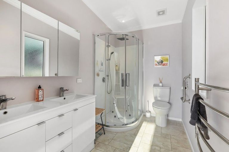 Photo of property in 66 Verviers Street, Karori, Wellington, 6012