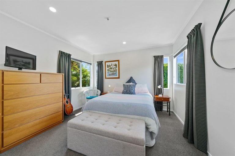 Photo of property in 170 Tiro Tiro Road, Levin, 5510