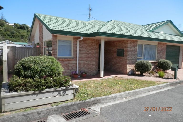Photo of property in Miramar Villas, 12/6u Brussels Street, Miramar, Wellington, 6022