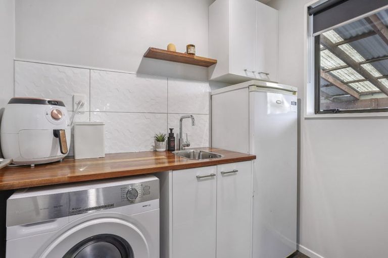 Photo of property in 10 Bowie Drive, Woodend, 7610