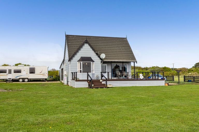 Photo of property in 239 Whakamara Road, Manutahi, Hawera, 4672
