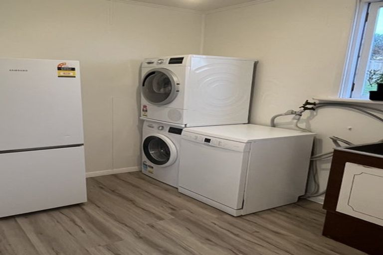 Photo of property in 112 Signal Hill Road, Opoho, Dunedin, 9010