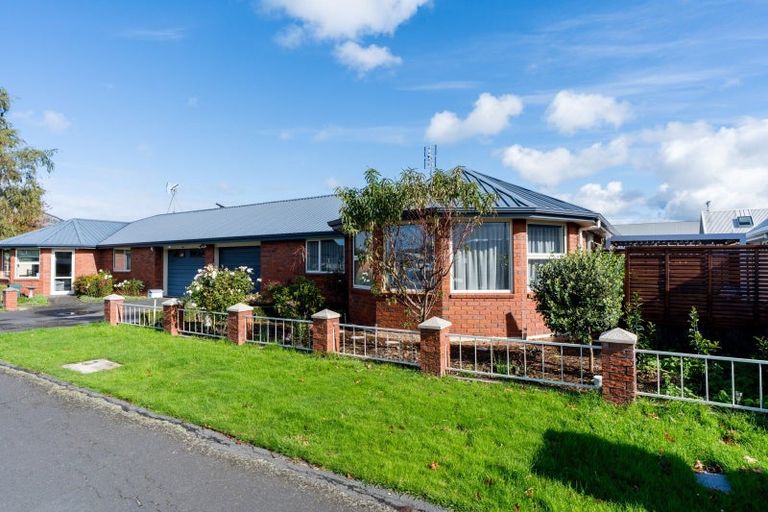 Photo of property in 6b Reid Avenue, Mosgiel, 9024
