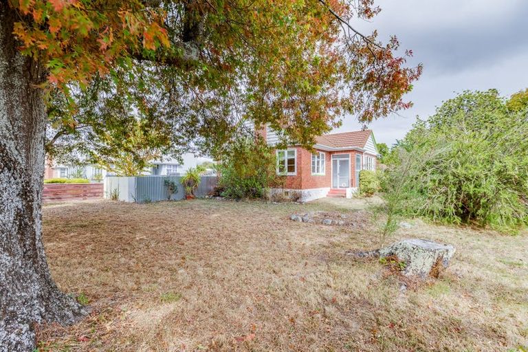Photo of property in 18 Masters Crescent, Masterton, 5810