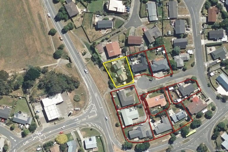 Photo of property in 1/8 Azimuth Place, Whitby, Porirua, 5024