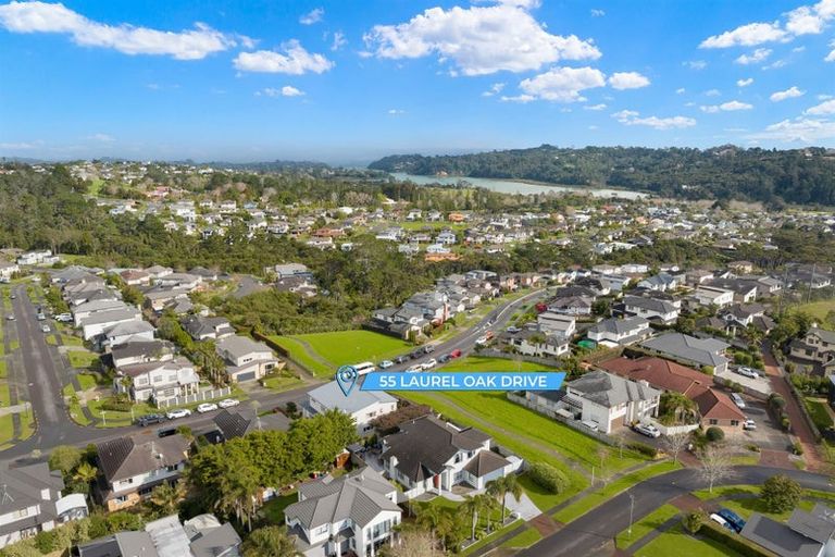 Photo of property in 55 Laurel Oak Drive, Schnapper Rock, Auckland, 0632