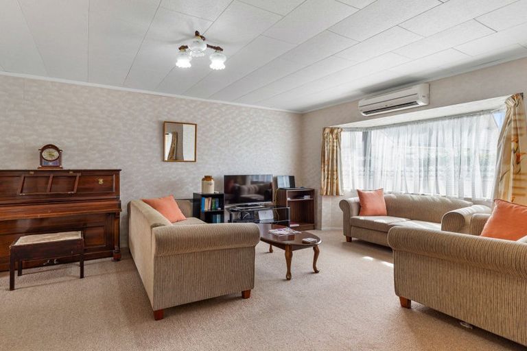 Photo of property in 3 Winslow Place, Levin, 5510