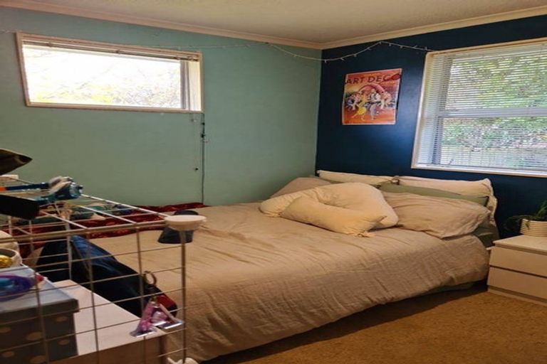 Photo of property in 23 East Street, Greytown, 5712