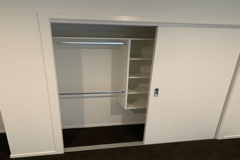 Photo of property in 642b Massey Road, Mangere, Auckland, 2022