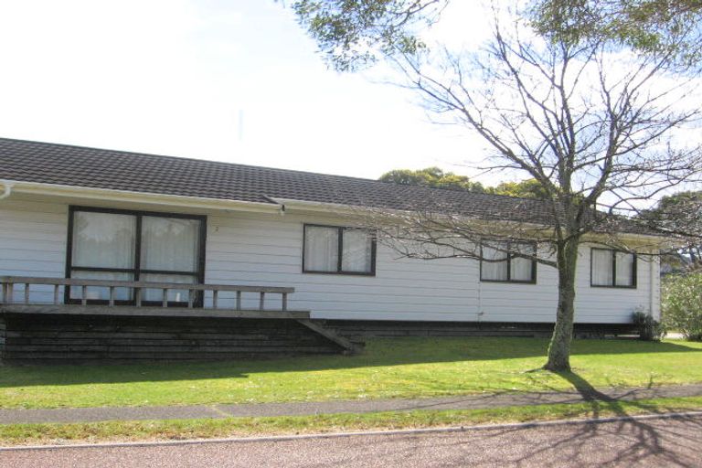 Photo of property in 2 Pitkethley Circle, Pauanui, Hikuai, 3579