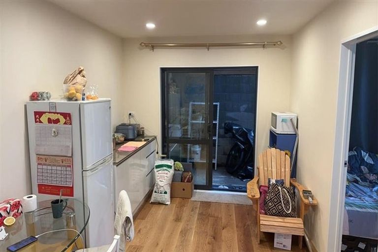 Photo of property in 86 Fairview Avenue, Fairview Heights, Auckland, 0632